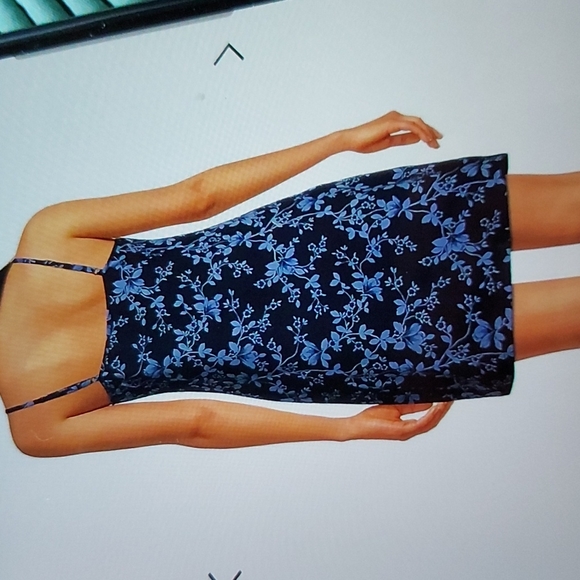 NWOT Emily&Jane Floral Chemise - Picture 3 of 5